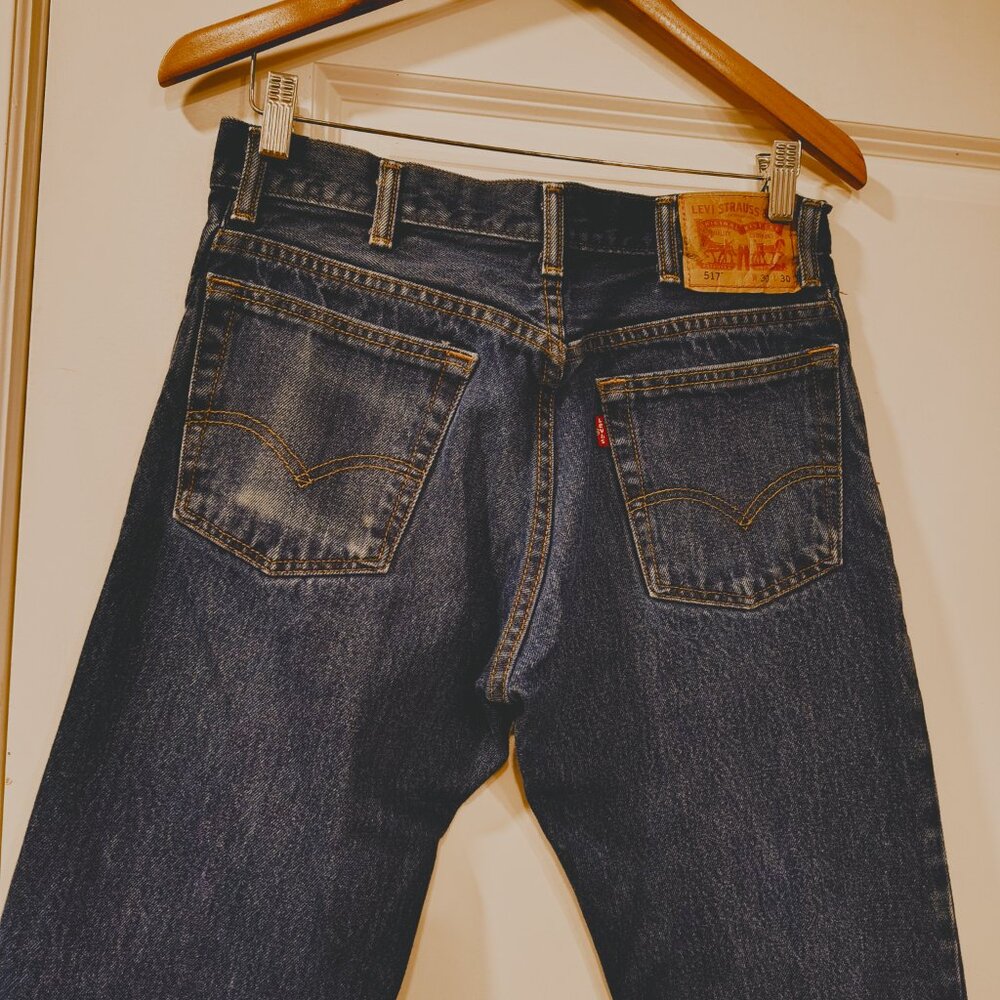 Levi's Men's 517 Bootcut Mid Rise Regular Fit Boot Cut Jeans - Dark Stonewash - Picture 6 of 10